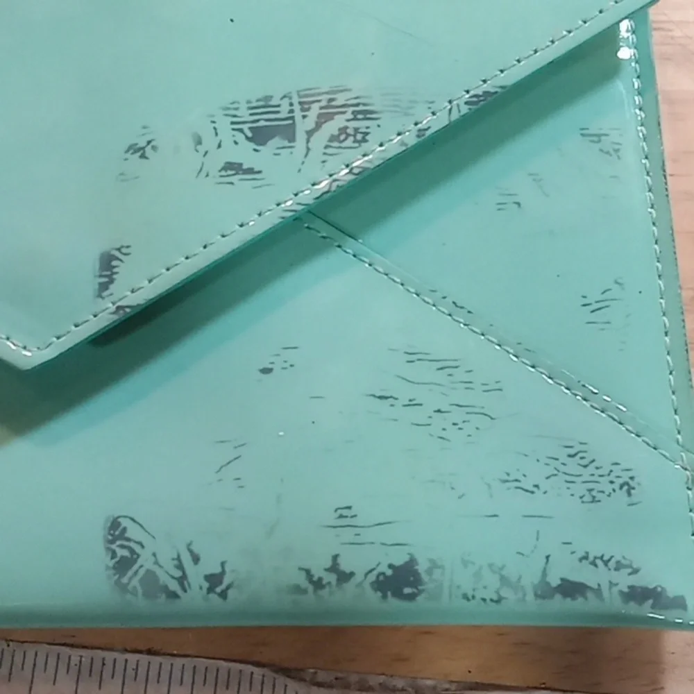 Elegant Mint Green Envelope Clutch - Picture 3 of 5